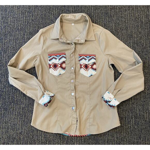 Full Collar Button Down w/Pocket & Aztec Deco Sleeves, Women's medium western - Picture 1 of 5